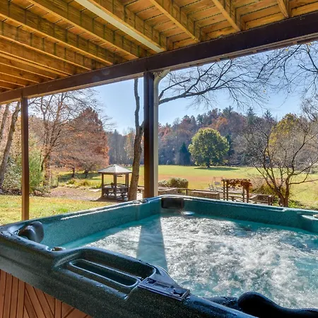 Supreme Getaway In Chattahoochee National Forest!